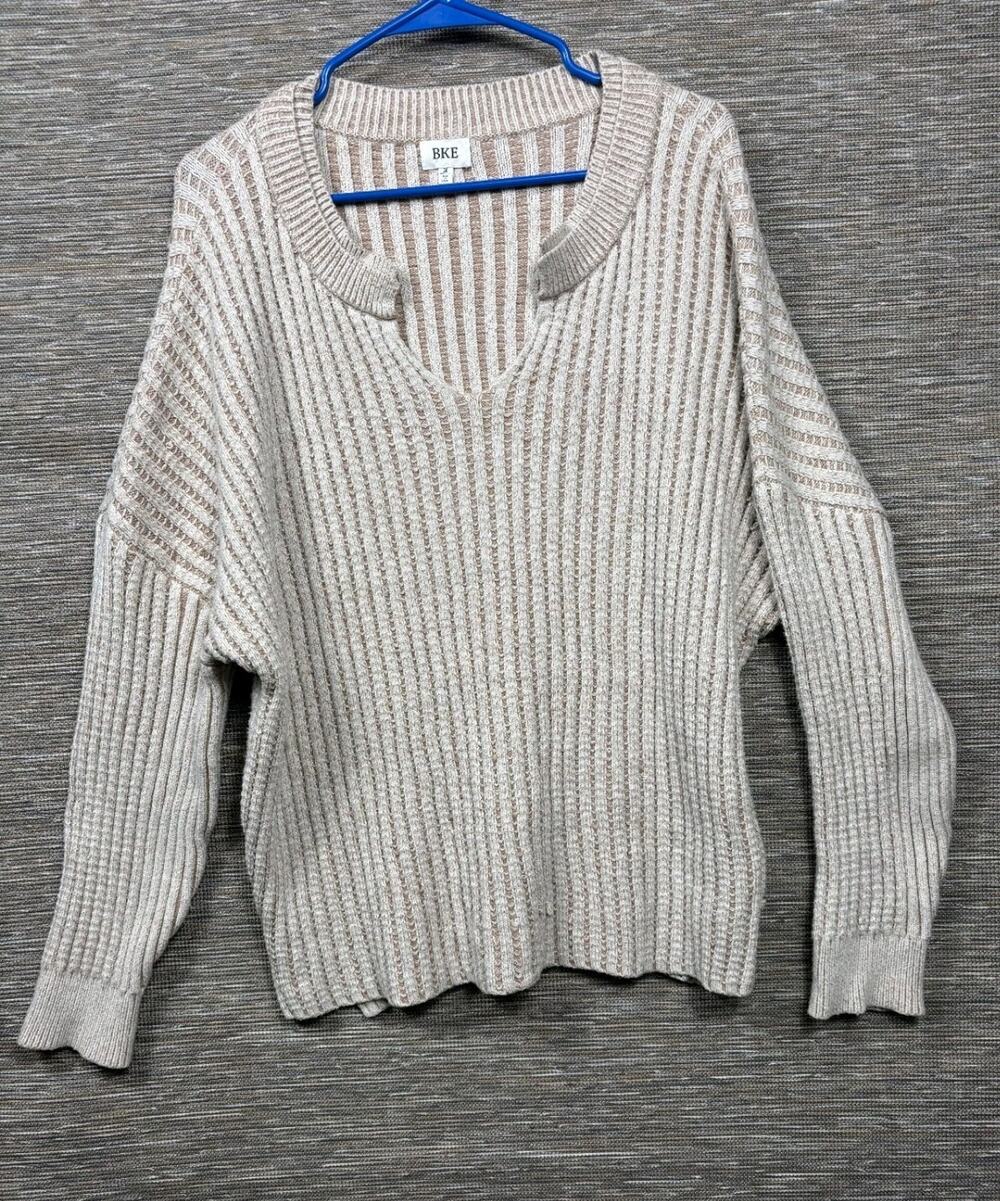 BKE Knit Sweater Womens Size M Beige Ivory Lightweight V-Neck Henley Long Sleeve